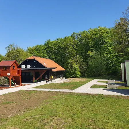 Οργανωμένο κάμπινγκ Kamp Restavracija Gladiator *